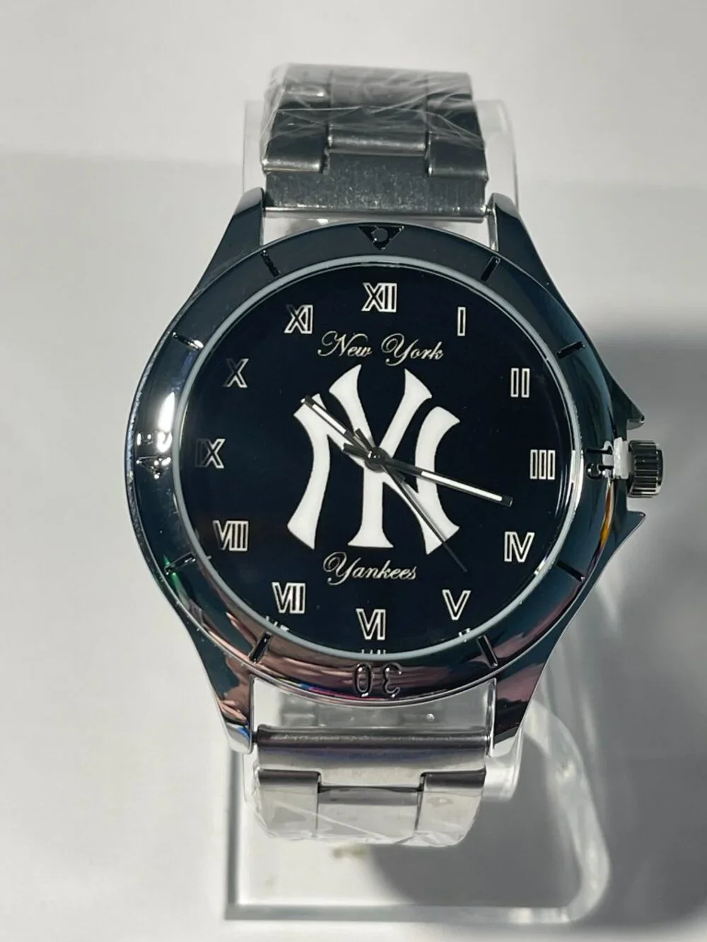 New York Yankees MLB Stainless-steel Men's Watch NEW - Picture 3 of 9